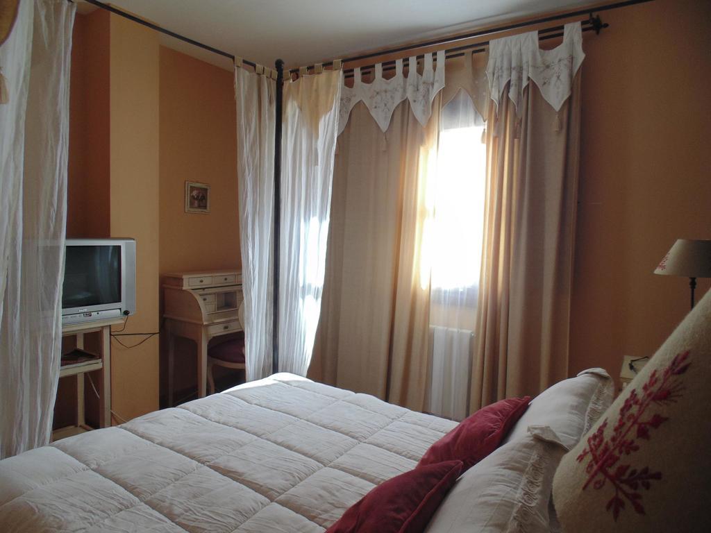 Apartamentos Rurales La Muralla II Canete (Cuenca) Exterior foto